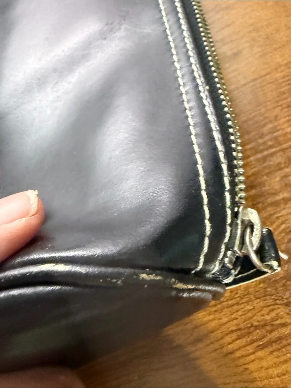 Wilsons Leather Black Leather Laptop Tote with Contrast Stitching